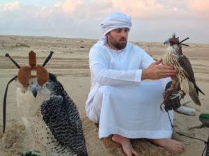FALCO-FALCHI-FALCONERIA-UCCELLI-RAPACI-1-5-585x437